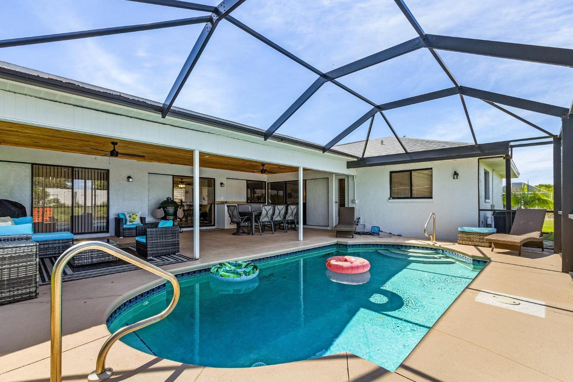 Cozy Retreat, Heated Pool, Water Canal, Bikes,3 Bedroom Cape Coral Exterior foto