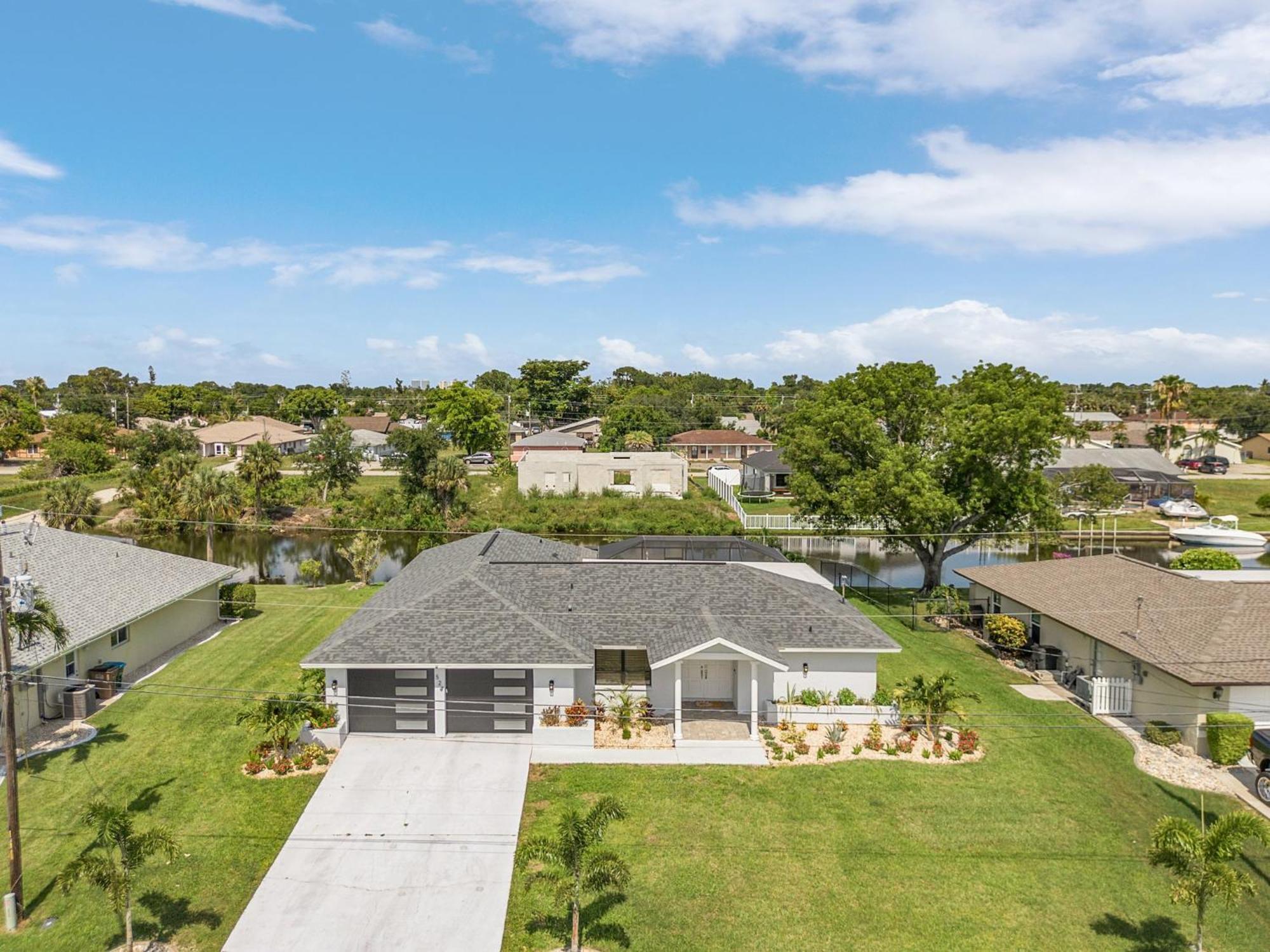 Cozy Retreat, Heated Pool, Water Canal, Bikes,3 Bedroom Cape Coral Exterior foto
